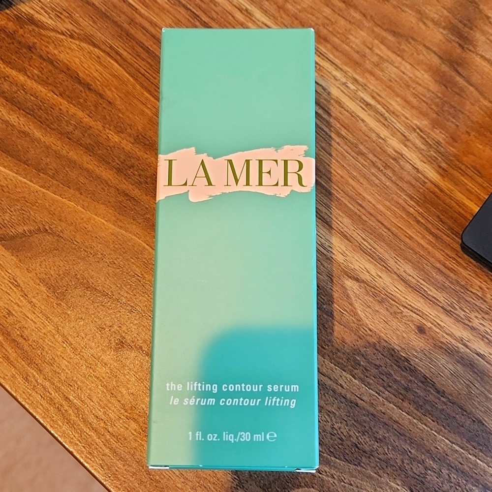 NEW LA MER lifting contour serum 1 oz. Full size